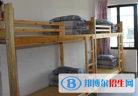 成都七中萬(wàn)達(dá)學(xué)校2021年宿舍條件
