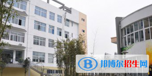 成都外語職業(yè)中專學校怎么樣、好不好