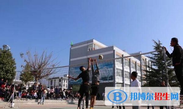 洱源縣職業(yè)高級(jí)中學(xué)2021招生錄取分?jǐn)?shù)線