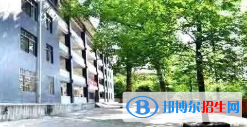 四川省樂(lè)山市竹根職業(yè)中專學(xué)校怎么樣、好不好