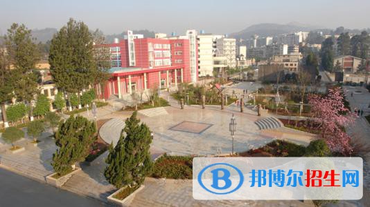 云南旅游職業(yè)學(xué)院五年制大專2021年學(xué)費(fèi)、收費(fèi)多少