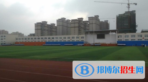 臨泉縣靖波信息技術(shù)學(xué)校2021年宿舍條件 