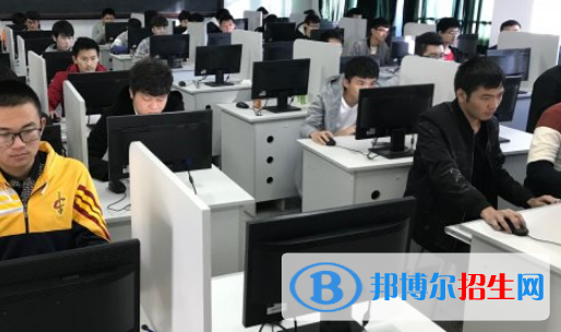 貴陽2021年公立計算機學(xué)校