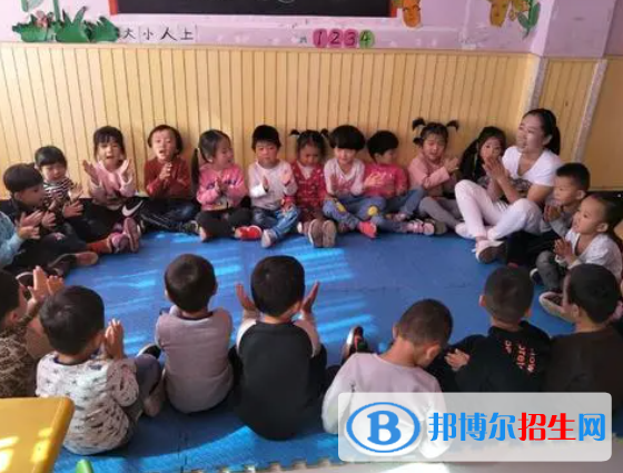 貴州2021年女生讀幼師學(xué)校學(xué)什么專業(yè)好