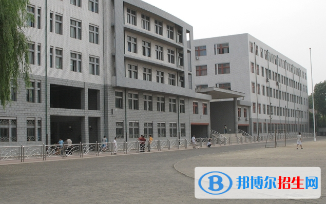 邯鄲2022年上中專學校要多少錢