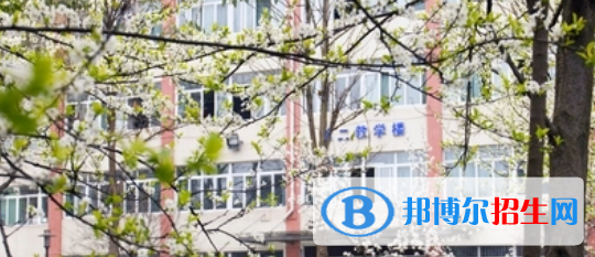 成都鐵路工程學校2022年招生辦聯(lián)系電話