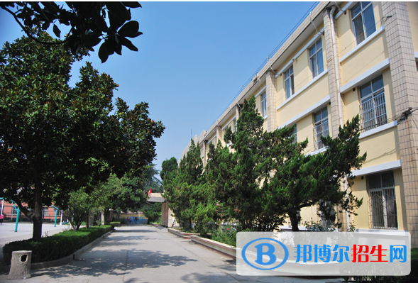 陜西藍(lán)天民航技師學(xué)院2022年報(bào)名條件、招生要求、招生對(duì)象