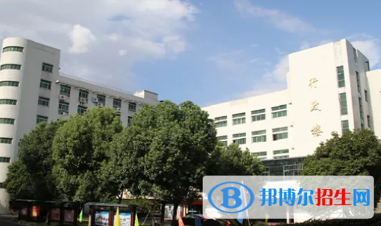貴陽(yáng)中專學(xué)校有哪些