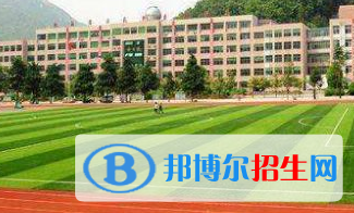 四川2022年公辦汽修學校學費