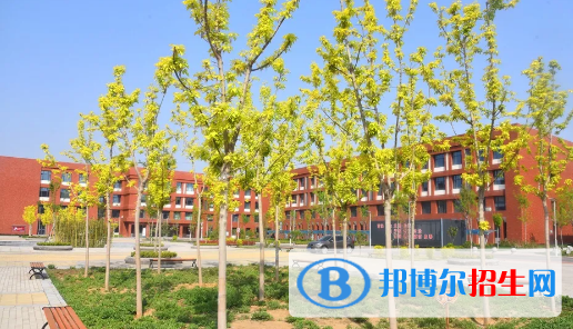 貴陽2022年讀中專學校一年要多少錢
