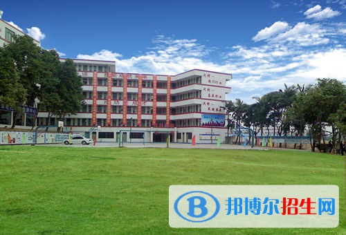 四川長(zhǎng)寧縣職業(yè)技術(shù)學(xué)校2022年報(bào)名條件、招生要求、招生對(duì)象