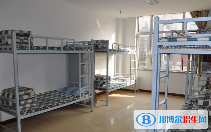 石家莊華強(qiáng)鐵路工程中等專(zhuān)業(yè)學(xué)校2022年宿舍條件