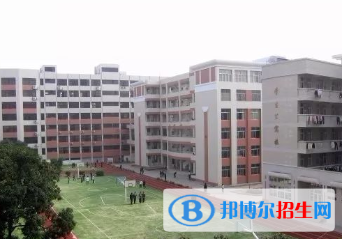 南充市第二職業(yè)中專學(xué)校2022年學(xué)費(fèi)、收費(fèi)多少