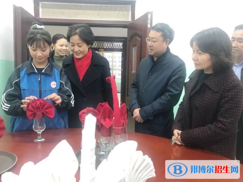 西和縣職業(yè)中等專業(yè)學(xué)校2022年學(xué)費(fèi)、收費(fèi)多少