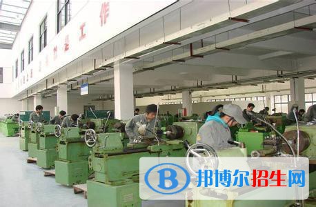 威遠(yuǎn)縣泰來(lái)職業(yè)技術(shù)學(xué)校2022年有哪些專業(yè) 