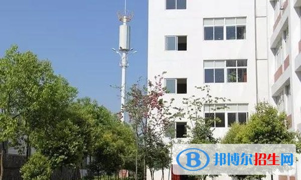 云南省建筑工程學(xué)校2022年招生辦聯(lián)系電話