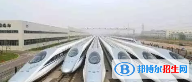 成都翔飛航空職業(yè)技術(shù)學(xué)校2022年報名條件、招生要求、招生對象