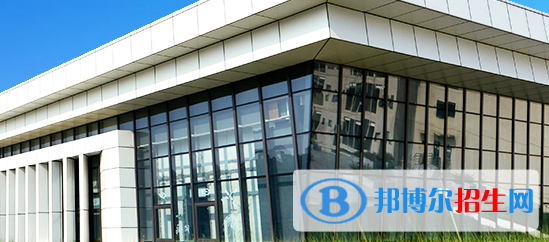 成都交通高級(jí)技工學(xué)校2022年招生辦聯(lián)系電話(huà)