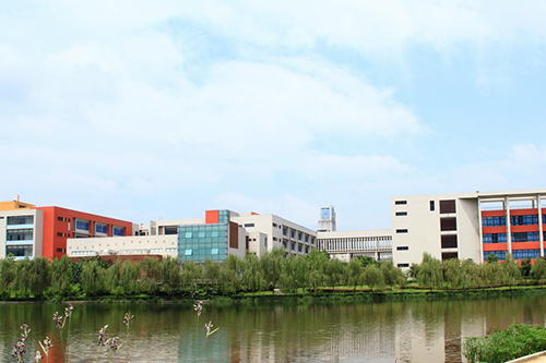 重慶工商職業(yè)學(xué)院怎么樣、好不好