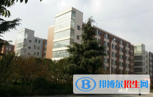 石家莊華師經(jīng)濟(jì)管理中等專業(yè)學(xué)校怎么樣、好不好