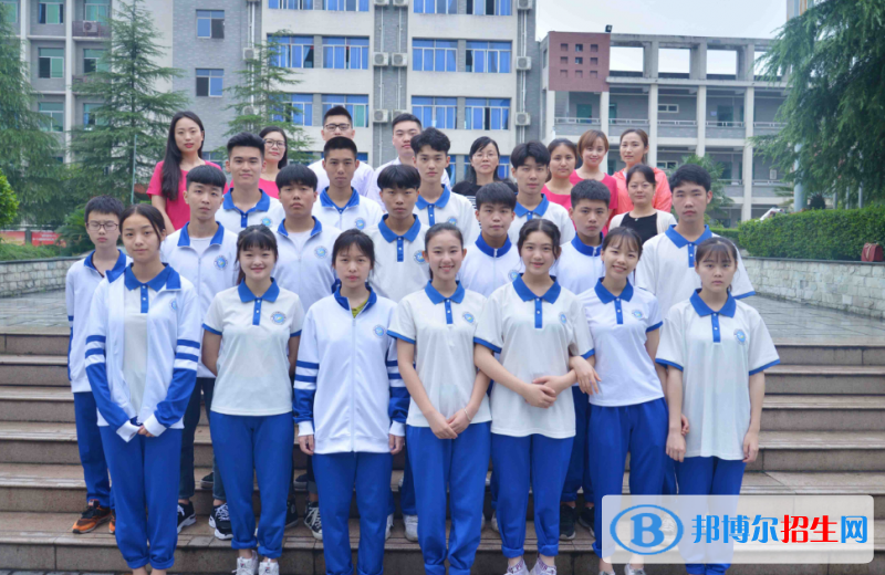 重慶九龍坡職業(yè)教育中心2022年報名條件、招生要求、招生對象