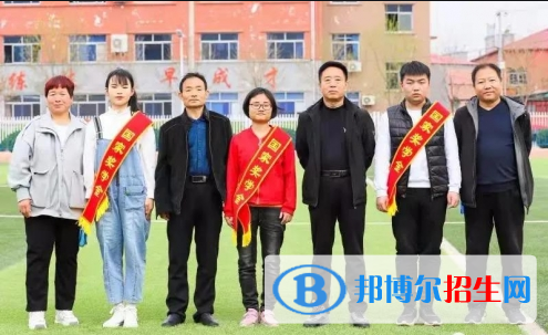 高陽職業(yè)技術(shù)教育中心2022年報名條件、招生要求、招生對象