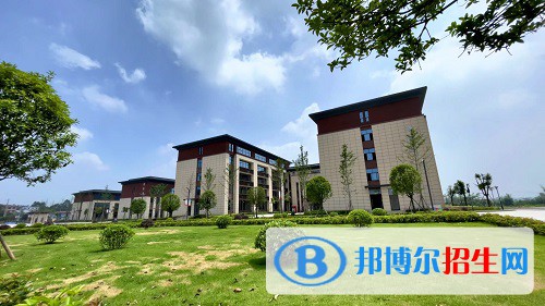 重慶智能工程職業(yè)學(xué)院怎么樣、好不好