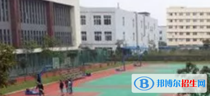 遂寧鴻圖電子電路技術職業(yè)學校怎么樣、好不好