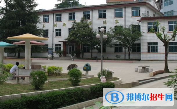 貴州金蓉?zé)o線電技工學(xué)校怎么樣、好不好