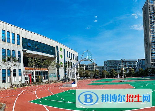 長沙華中涉外職業(yè)高中2022年招生辦聯(lián)系電話
