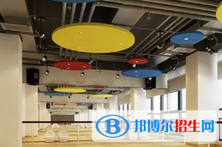 杭州國泰外語藝術(shù)學(xué)校2022年學(xué)費標(biāo)準(zhǔn)