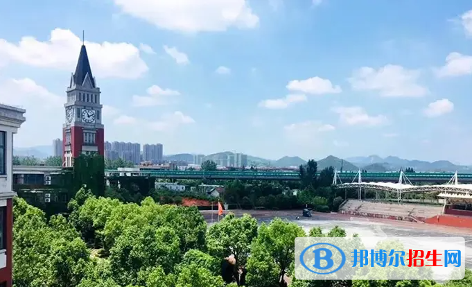 杭州英特外國語學?？孔V嗎