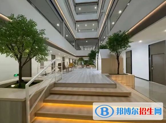 杭州綠城育華學(xué)校國際部怎么樣