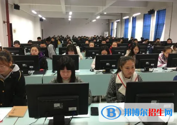 泰興職業(yè)高級(jí)中學(xué)2022年學(xué)費(fèi)、收費(fèi)多少