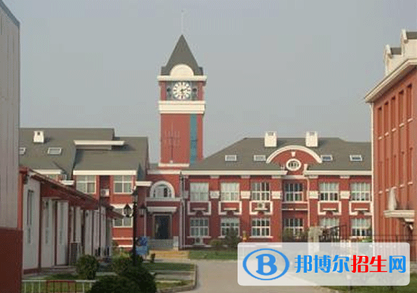 北京愛迪國際學校初中部2023年入學考試