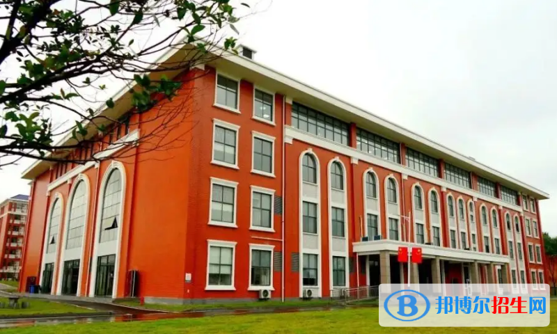 湖南2023年初中畢業(yè)報什么中專學(xué)校