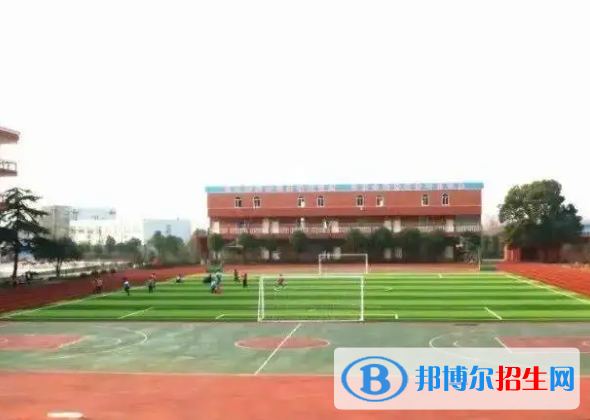 武漢為明國際學?？孔V嗎2