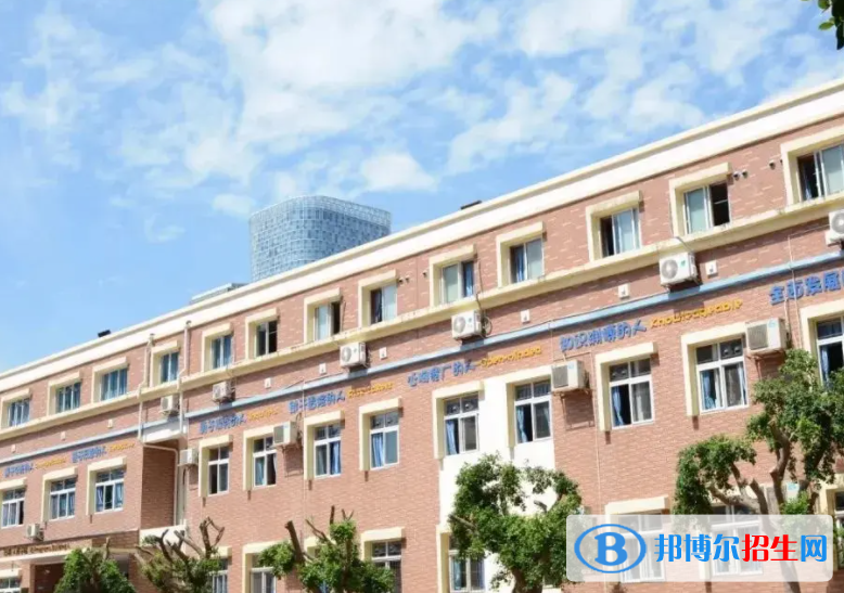 成都美視國際學(xué)校初中部2023年錄取分?jǐn)?shù)線2