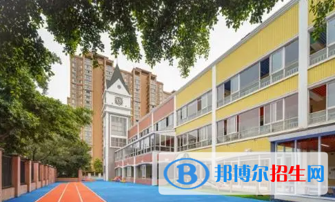 牛津國際公學成都學校初中部靠譜嗎