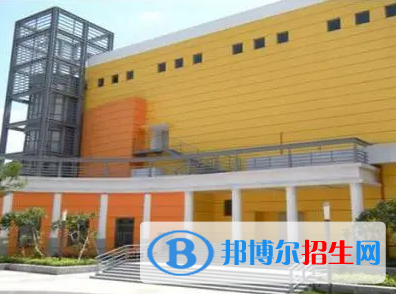 深圳科愛賽國(guó)際學(xué)?？孔V嗎2