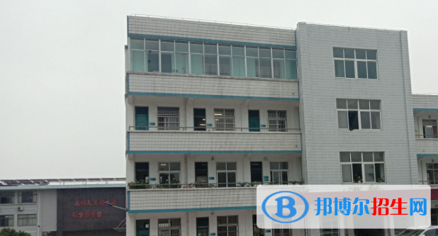 江蘇鎮(zhèn)江丹陽(yáng)普高和中專錄取分?jǐn)?shù)線（2022）-2023年參考
