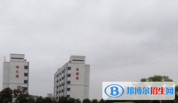 定安縣城南中學(xué)2023年報(bào)名條件、招生要求、招生對(duì)象 