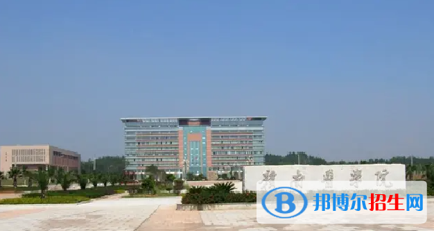 2023江西文科525分左右能上什么好大學(xué)（本省大學(xué)+外省大學(xué)）