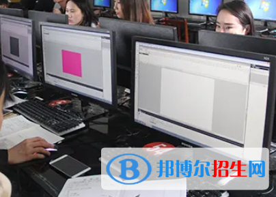 廣西2023年讀計算機學校學什么好