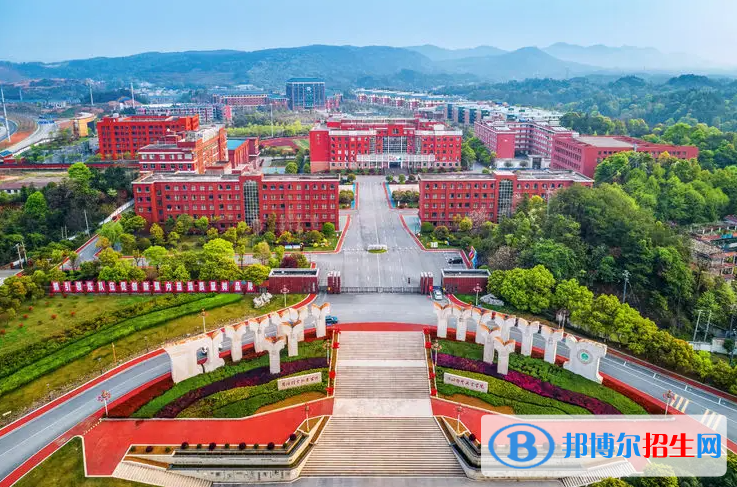 2023江西文科280分左右能上什么好大學(xué)（本省大學(xué)+外省大學(xué)）