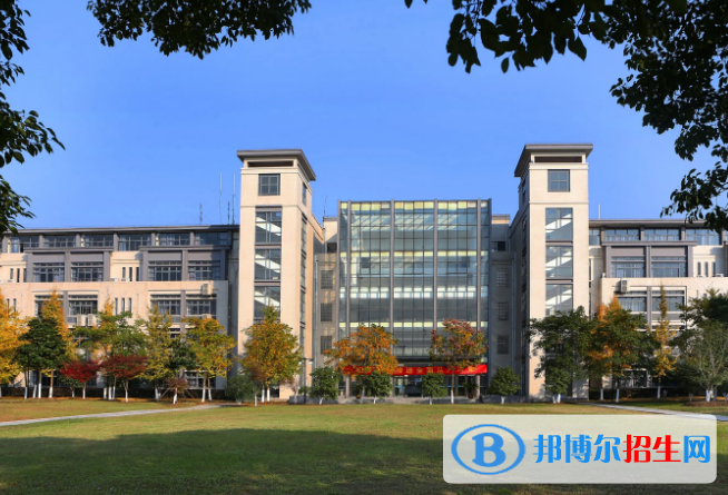 2022中國輕工類大學(xué)排名(校友會)