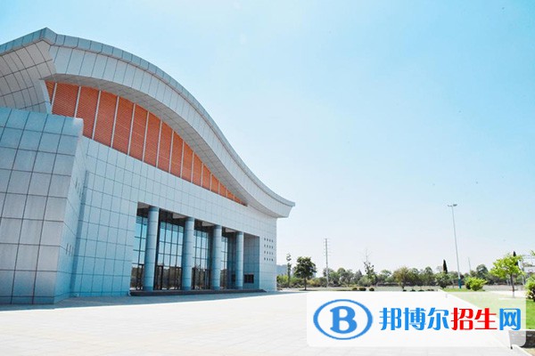 四川航天職業(yè)技術(shù)學(xué)院單招2023年學(xué)費(fèi)是多少