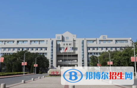 廣東培正學(xué)院是不是雙一流大學(xué)嗎？