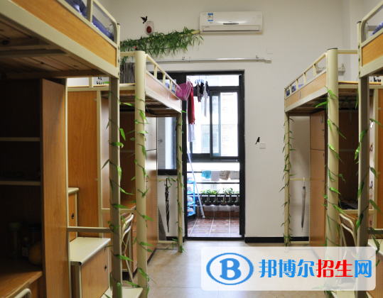 杭州市旅游職業(yè)學校2023年宿舍條件