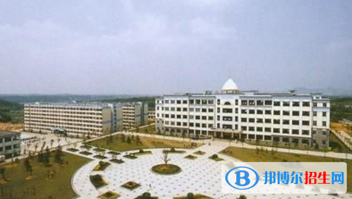 長沙醫(yī)學(xué)院是幾本？是985和211嗎？